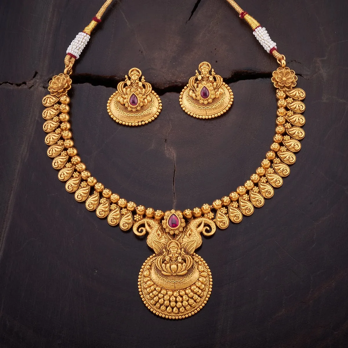 Antique Necklace 150320