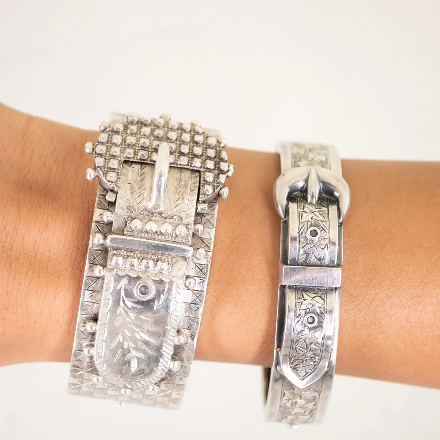 Antique Silver Belt Buckle Bangle