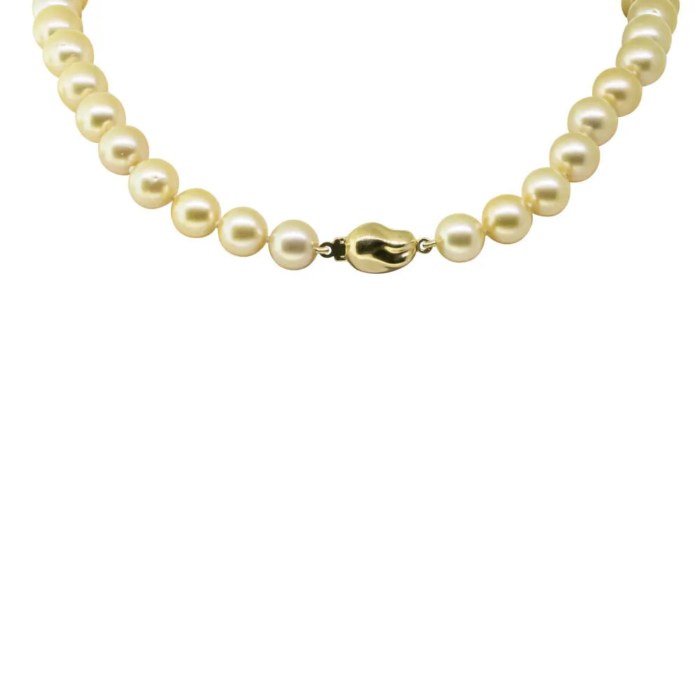 Deja Vu 18ct Yellow Gold South Sea Pearl Strand