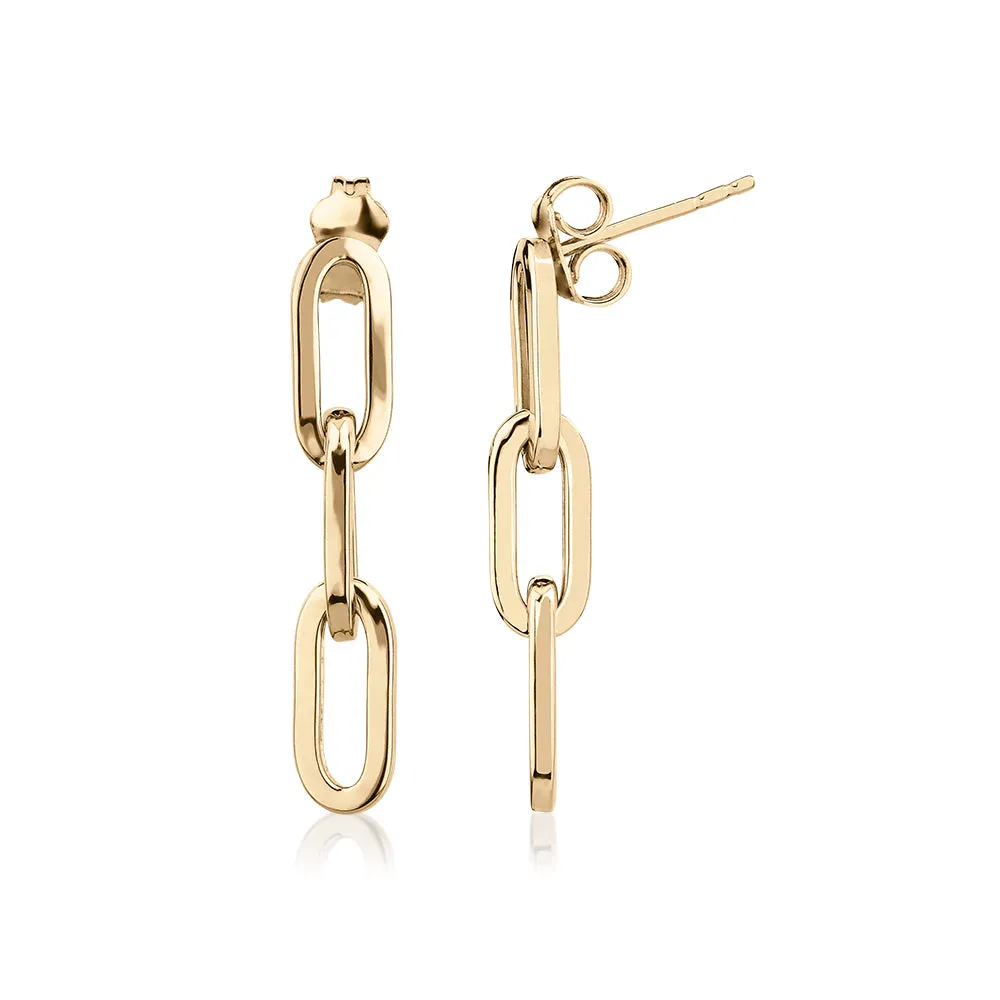 Drop earrings in 10 carat yellow gold