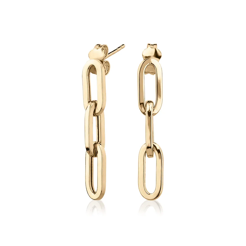 Drop earrings in 10 carat yellow gold