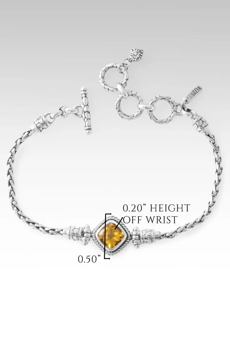 Ethereal Beauty Bracelet? in Golden Beryl
