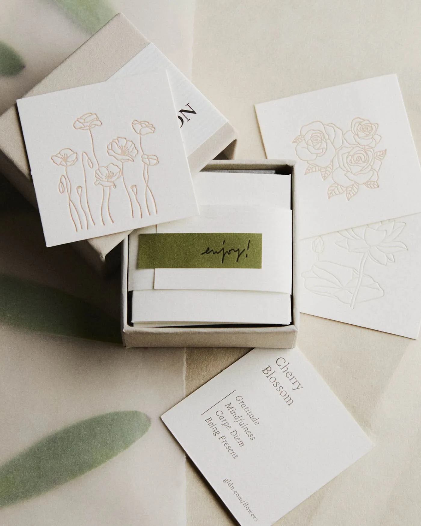 Flora Link Necklace