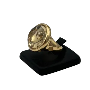 Hand Carved Light yellow Citrine Cabochon in 18k yellow gold
