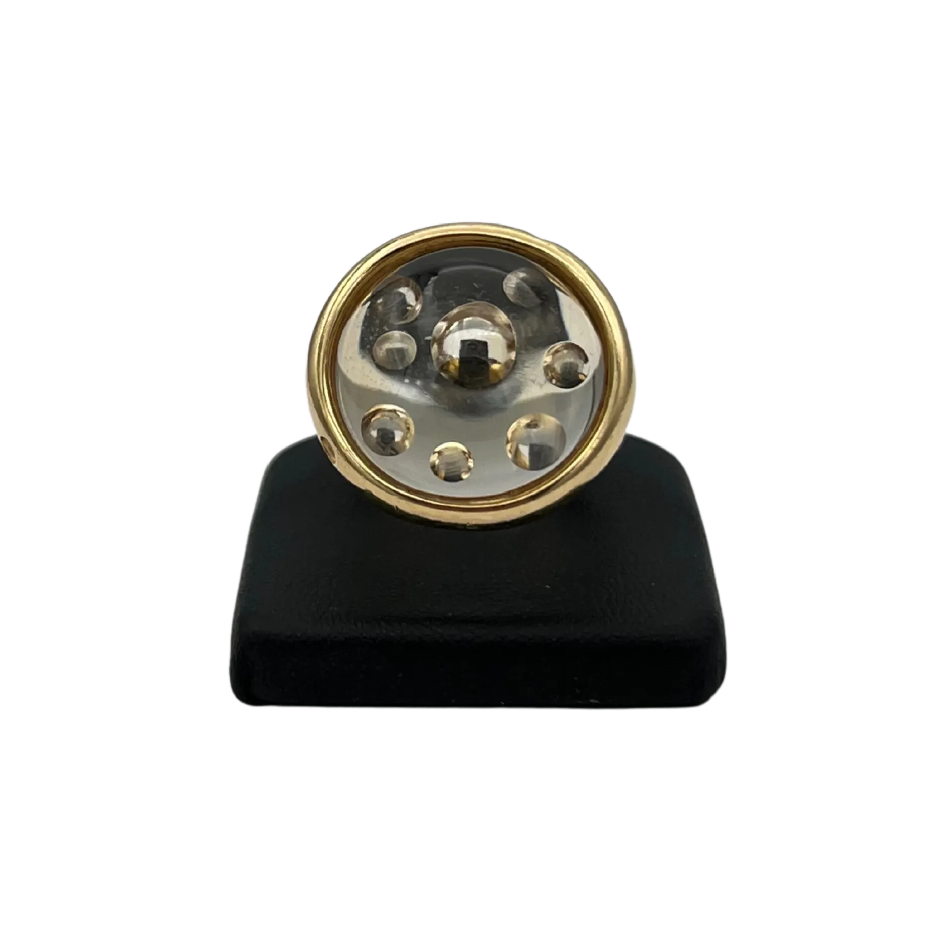 Hand Carved Light yellow Citrine Cabochon in 18k yellow gold