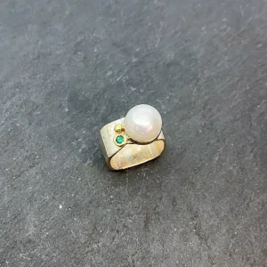 Mab Pearl & Emerald Ring Wide Square Stacking Ring