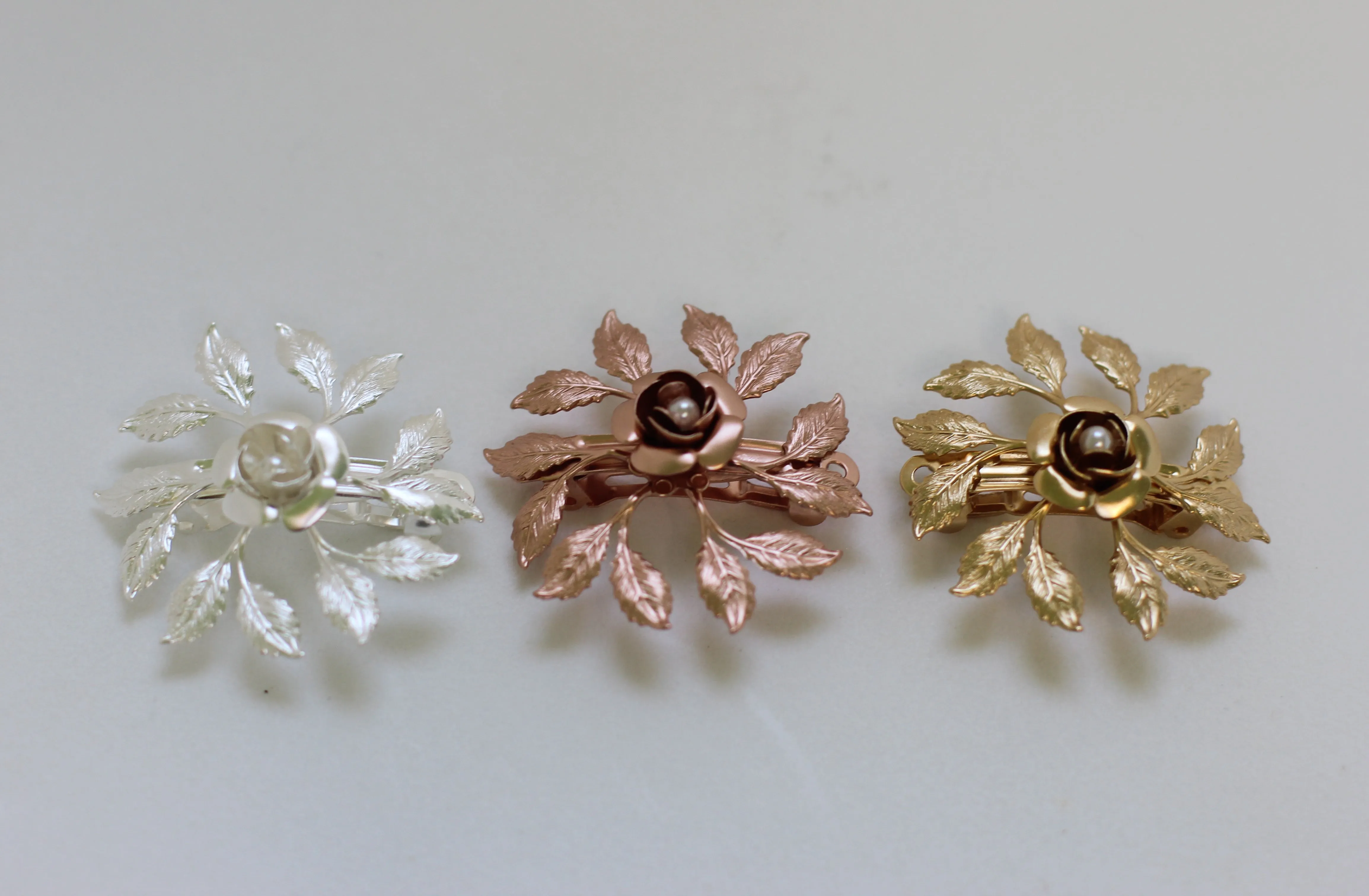 Made to Order* Small Leaf Circle Barrette
