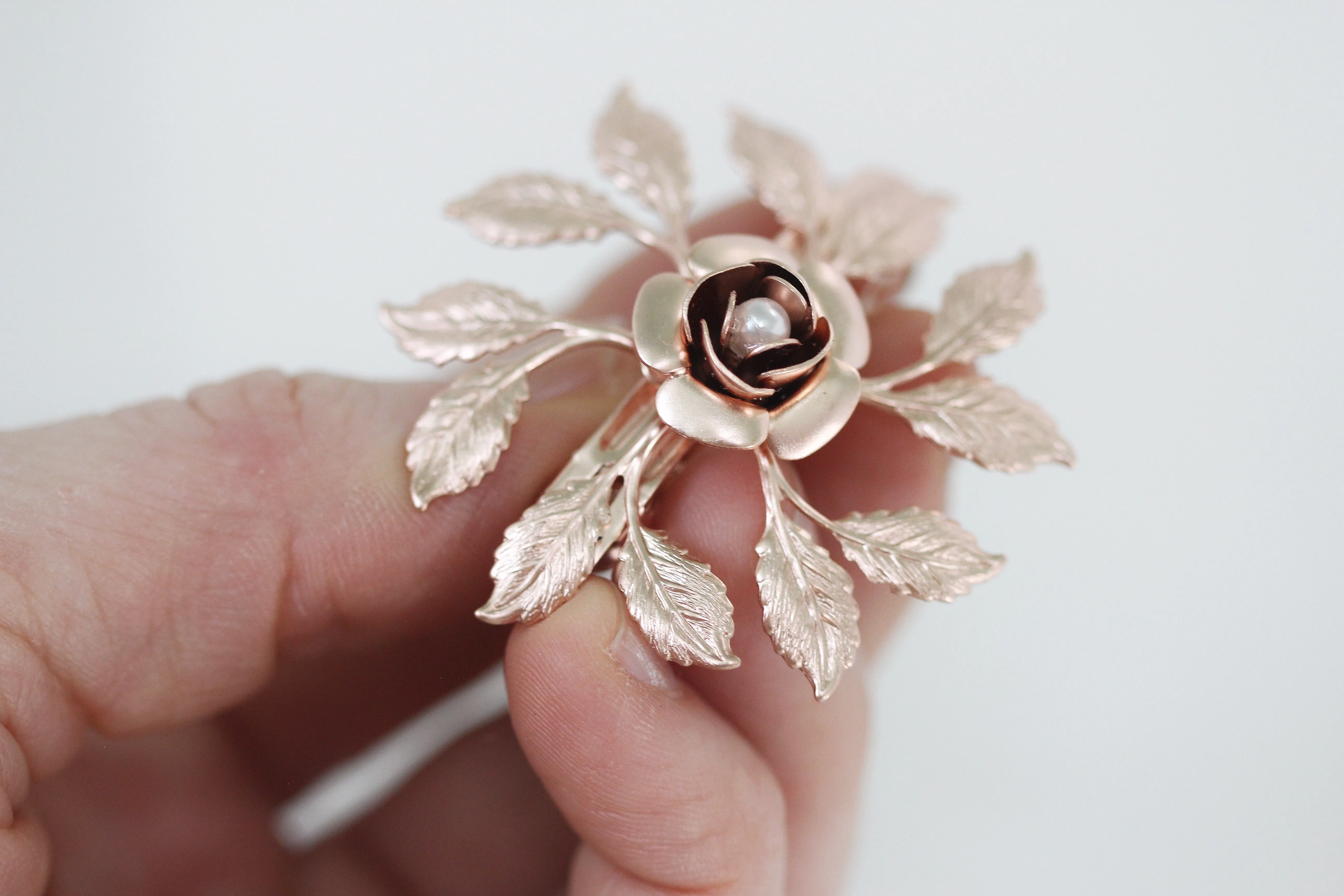 Made to Order* Small Leaf Circle Barrette