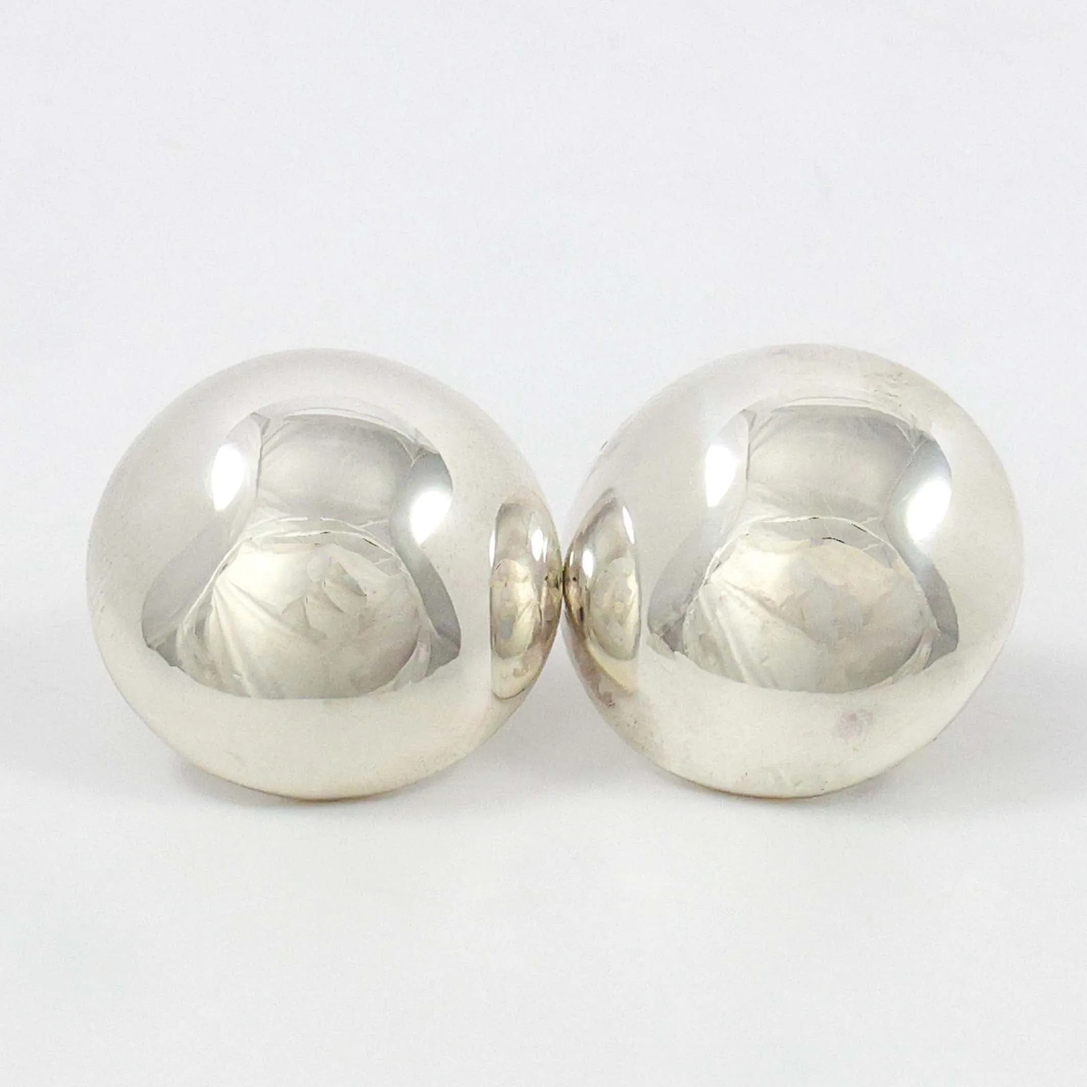 Navajo Pearl Earrings