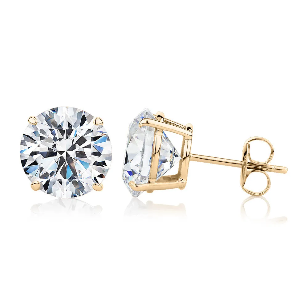 Round Brilliant stud earrings with 8 carats* of diamond simulants in 10 carat yellow gold