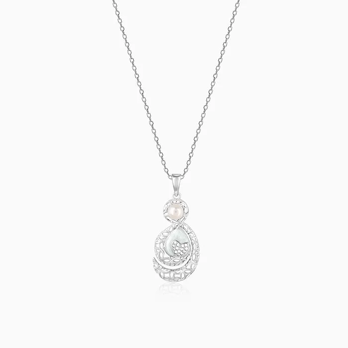 Silver Pure Affection Pendant With Link Chain