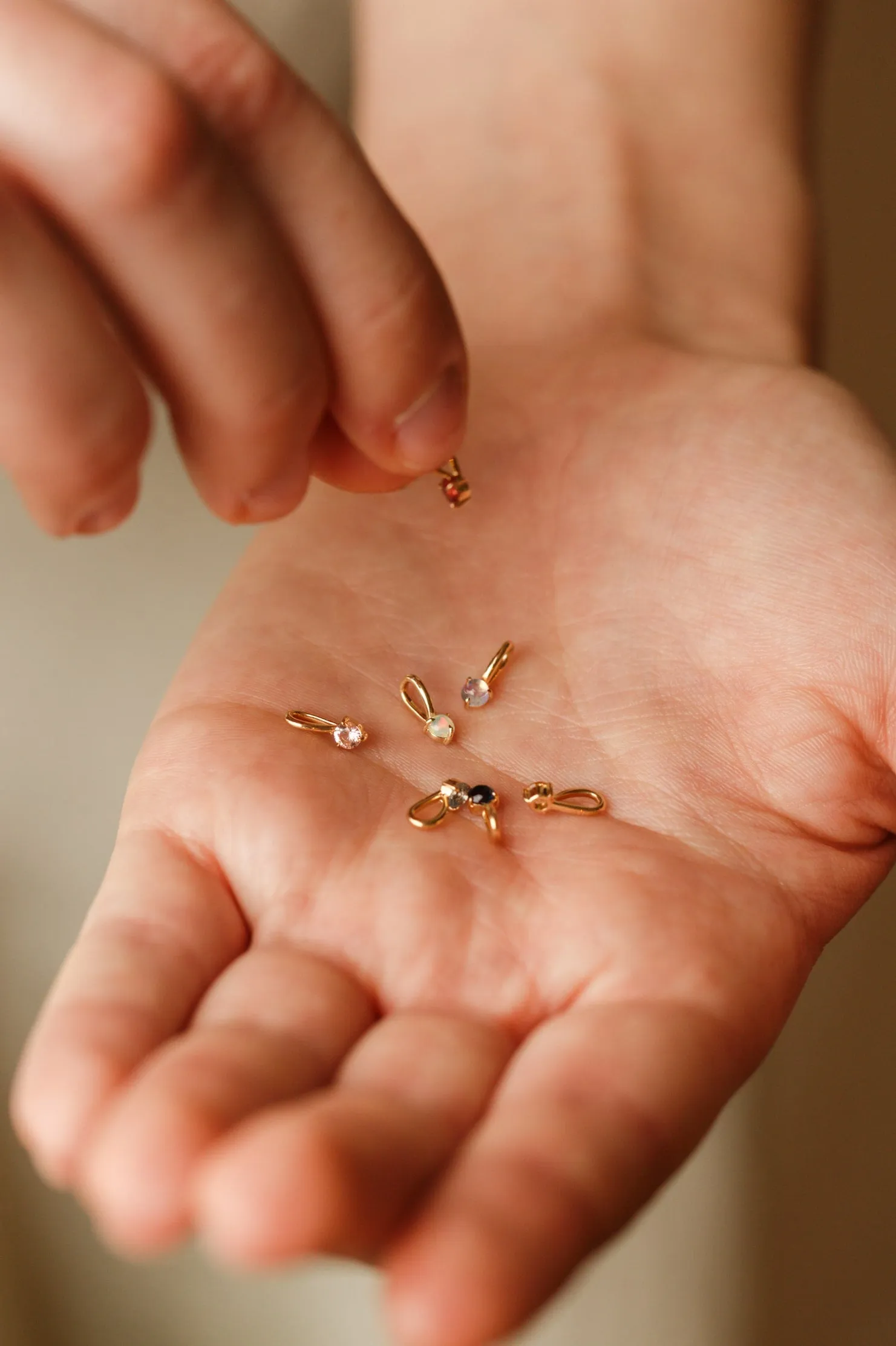 Solid Gold Kindred Birthstone Necklace