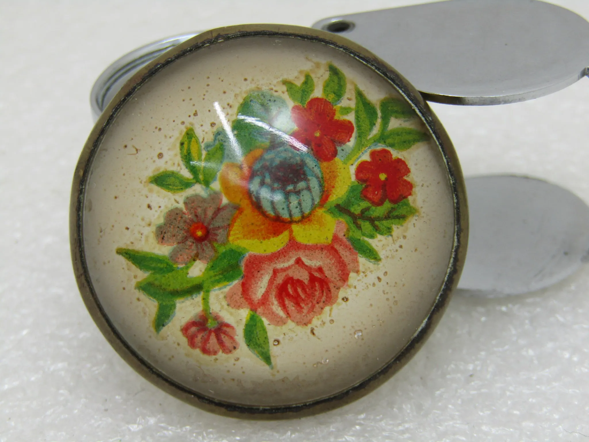 Vintage Floral Bridle Button/Rosette Brooch, 1.5" Across, Early 1900's