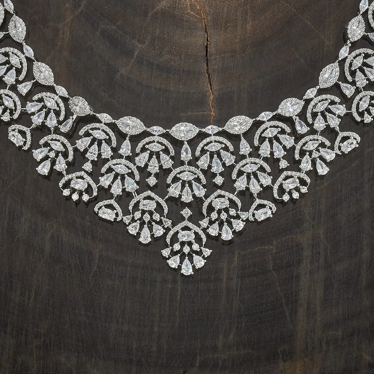 Zircon Necklace 182037