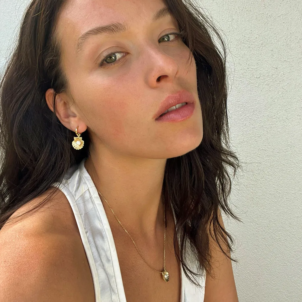 Zoe & Morgan x Walker & Hall Camino Pearl Earrings - Gold Vermeil
